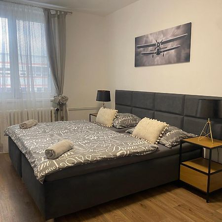 Cerna Ruze - Apartman 3 Plzeň Eksteriør bilde