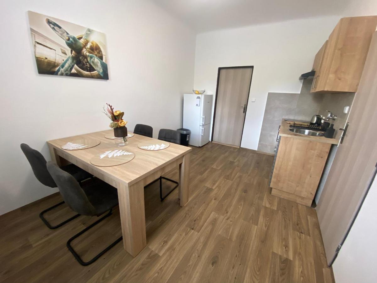 Cerna Ruze - Apartman 3 Plzeň Eksteriør bilde